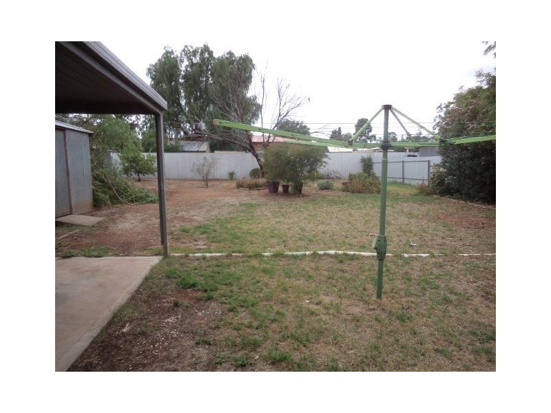 18 Midway Road, Elizabeth East SA 5112