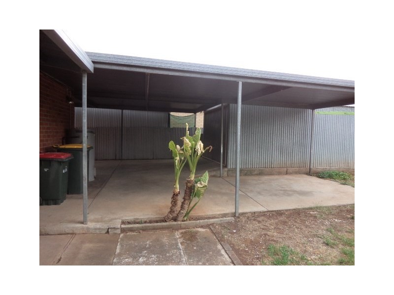 18 Midway Road, Elizabeth East SA 5112