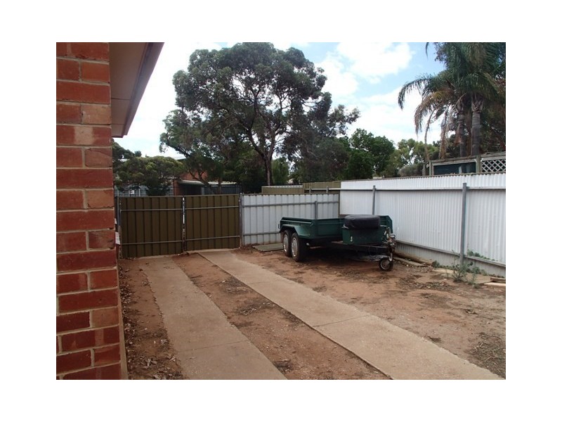 28 Dolphin Street, Elizabeth East SA 5112