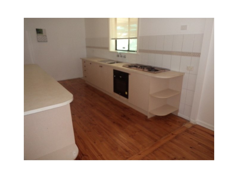 15 Barton Road, Elizabeth Downs SA 5113