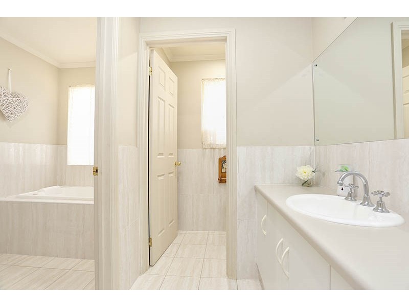 19 Camelot Drive, Blakeview SA 5114