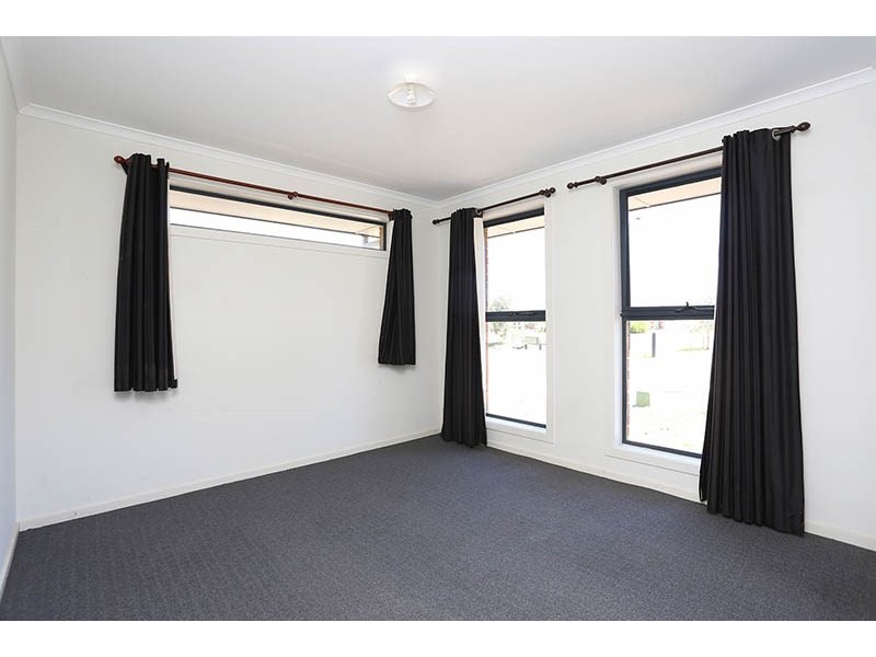 32 Osborne Street, Evanston Gardens SA 5116