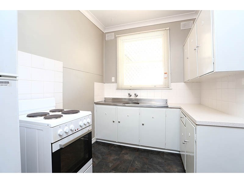 9 Worthington Road, Elizabeth East SA 5112