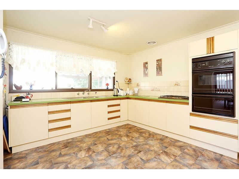 8 Kurrie Street, Hillbank SA 5112