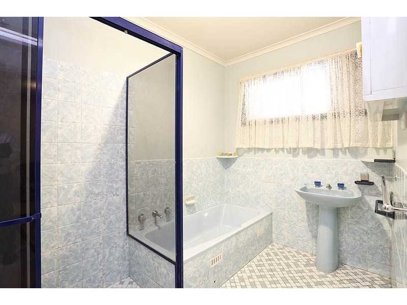 8 Kurrie Street, Hillbank SA 5112