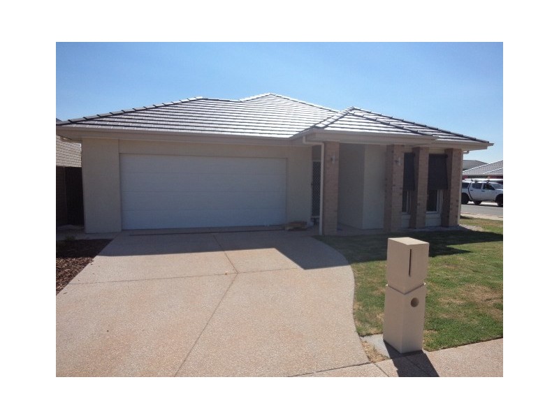 586 Park Terrace, Blakeview SA 5114