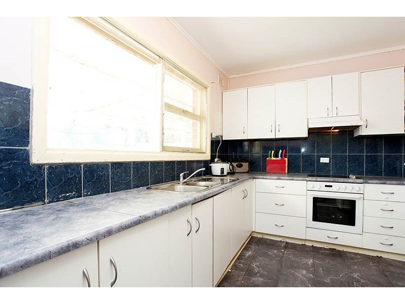 16 Marshalsea Road, Elizabeth Park SA 5113