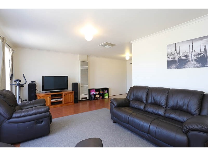 28 Greenfields Drive, Andrews Farm SA 5114