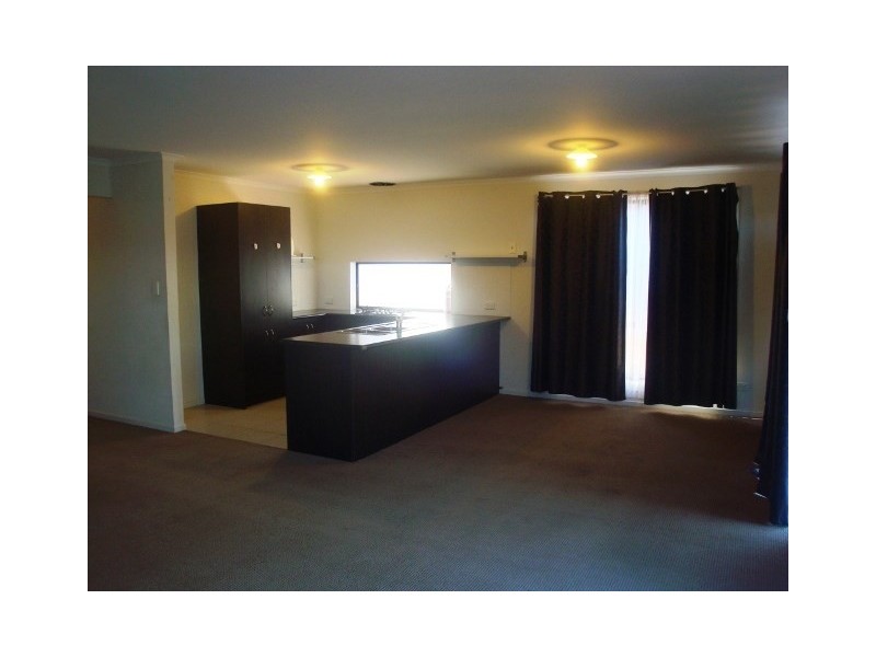 24 Mendota Avenue, Andrews Farm SA 5114