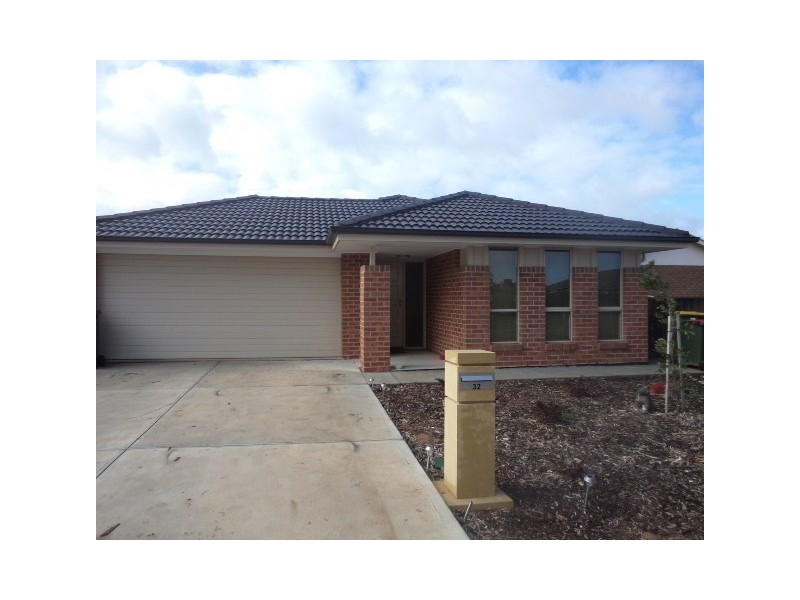 32 Olive Grove, Munno Para West SA 5115