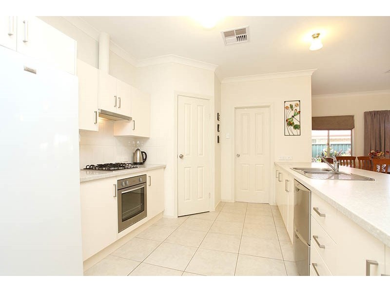 13 Tatura Road, Munno Para West SA 5115