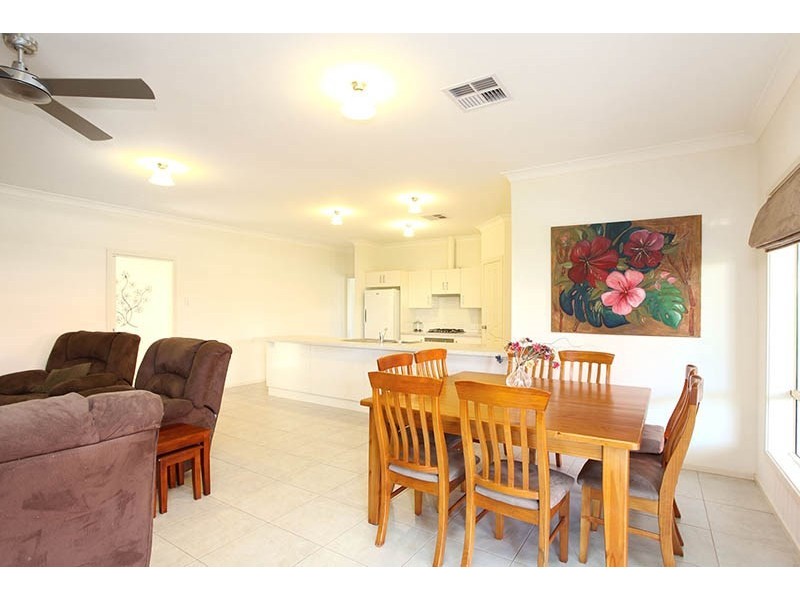 13 Tatura Road, Munno Para West SA 5115