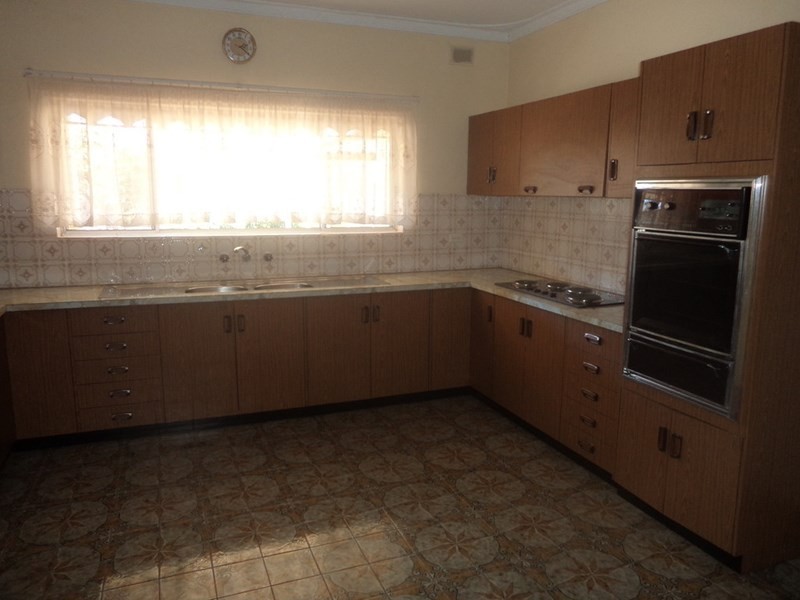 122 Main North Road, Blakeview SA 5114