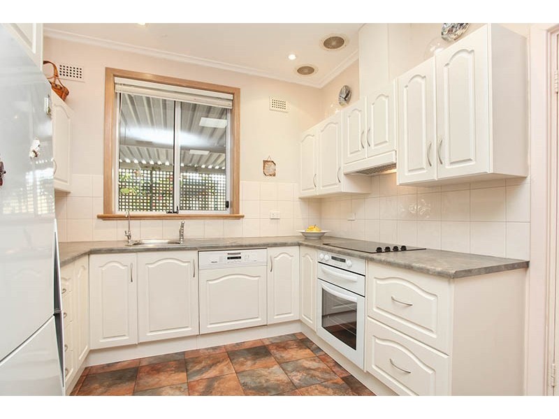 8 Waldron Street, Elizabeth East SA 5112