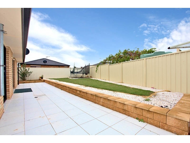 15 Graeber Road, Smithfield SA 5114