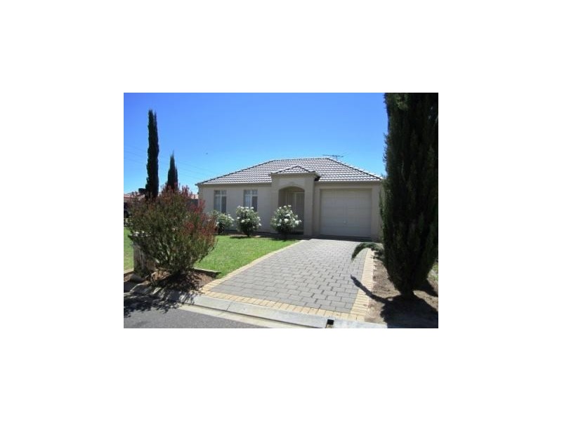1 Dylan Close, Munno Para West SA 5115