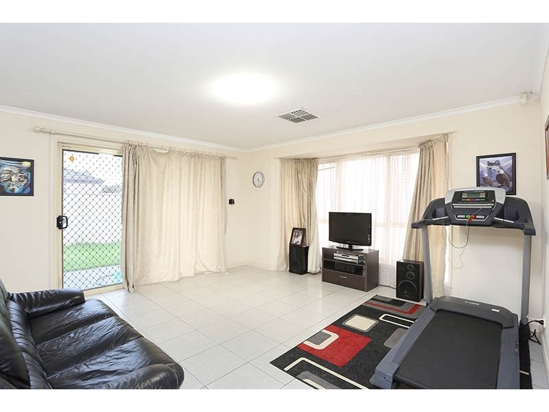6 Isabel Road, Munno Para West SA 5115