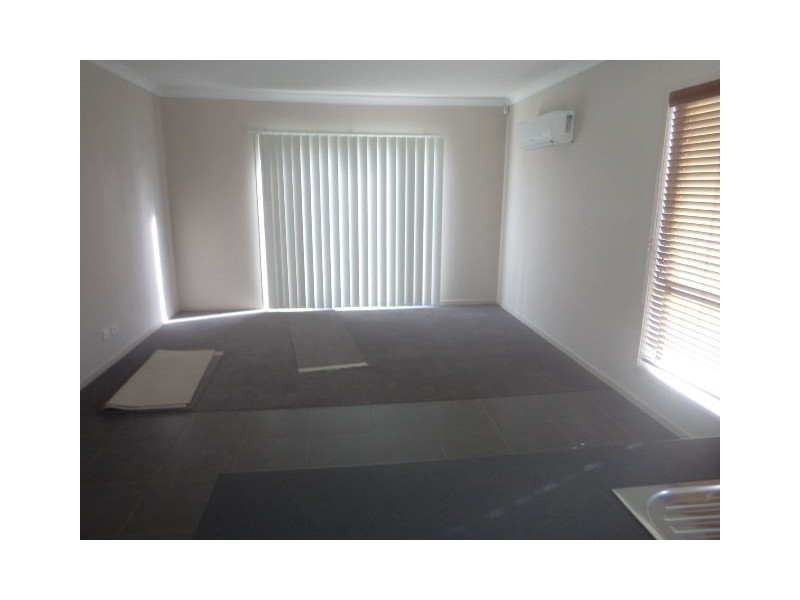 8 Tower Way, Blakeview SA 5114