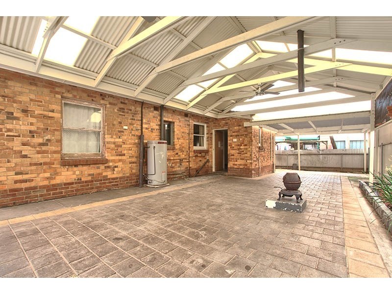 21 Tolmer Road, Elizabeth Park SA 5113