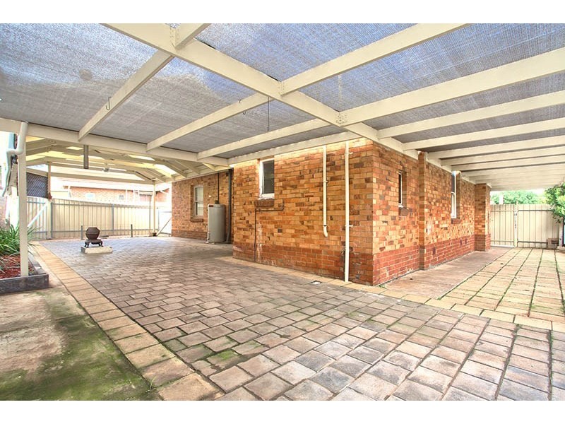 21 Tolmer Road, Elizabeth Park SA 5113