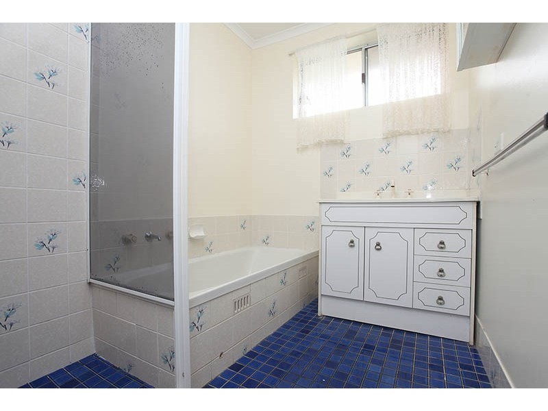 15 Denbar Grove, Andrews Farm SA 5114