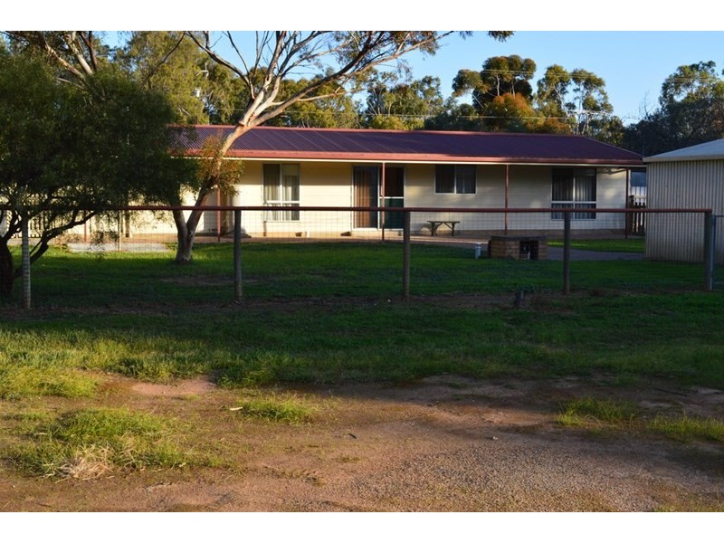 237 Dawkins Road, Lewiston SA 5501
