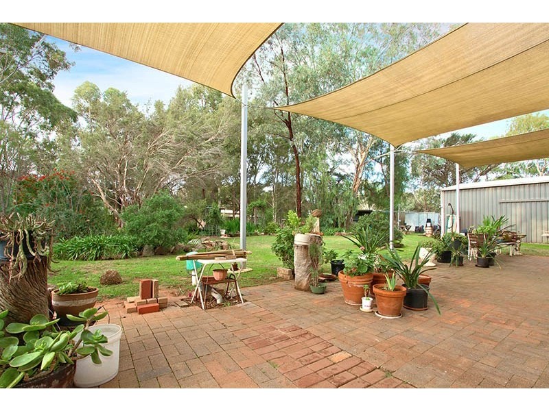 42 McIntyre Road, Macdonald Park SA 5121