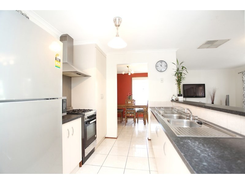 14 Bredford Grove, Andrews Farm SA 5114