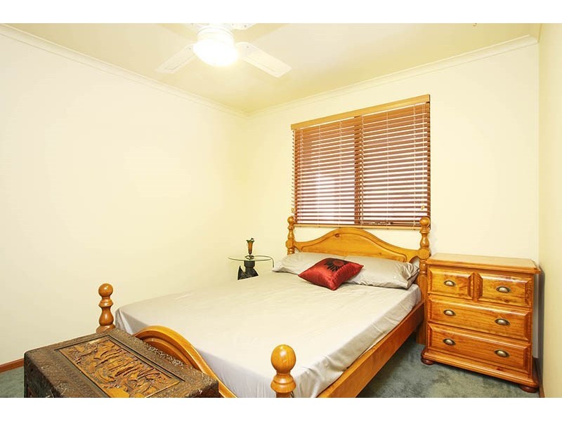 4 Chapman Crescent, Redwood Park SA 5097