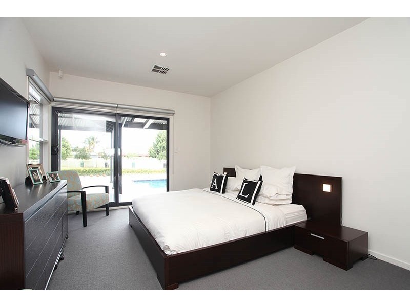 15 Harradine Court, Angle Vale SA 5117