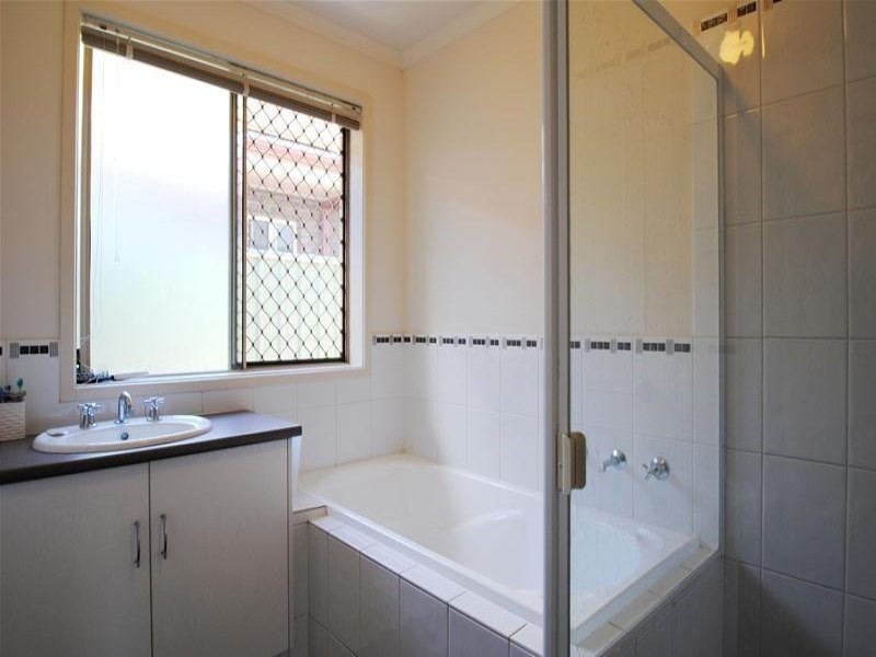 22 Potts Road, Evanston Park SA 5116