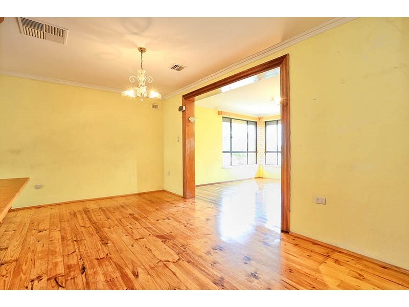 10 Thornton Street, Elizabeth East SA 5112