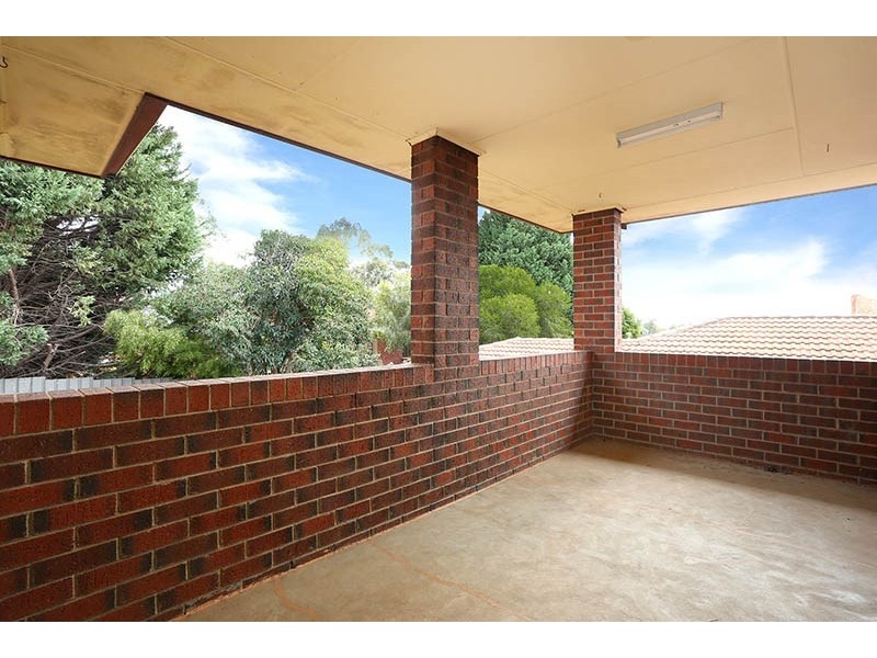 5 Meadow Lane, Gulfview Heights SA 5096