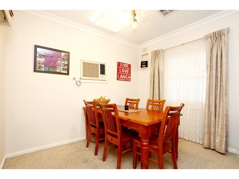 35 Hanson Road, Elizabeth Downs SA 5113