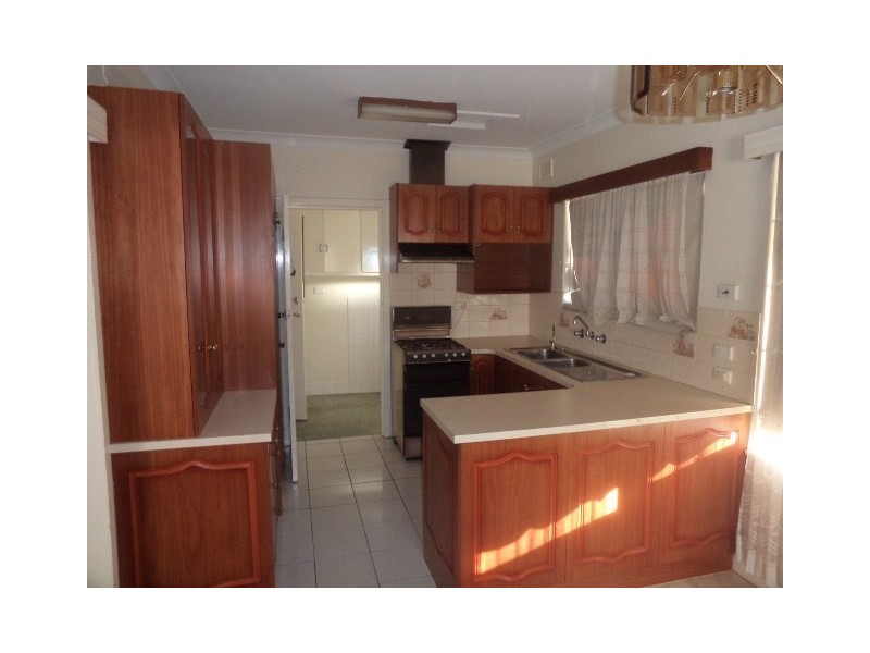 17 Glenview Avenue, Blair Athol SA 5084
