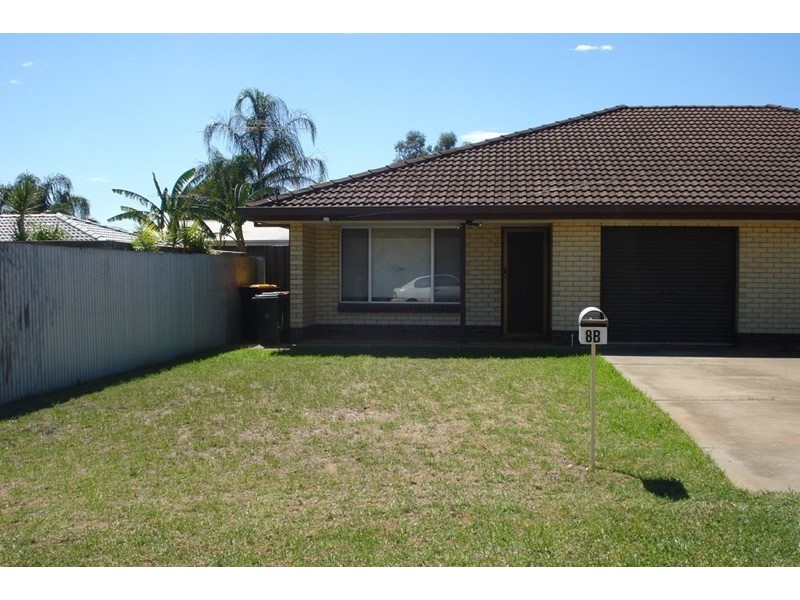 8b Kirk Street, Smithfield SA 5114