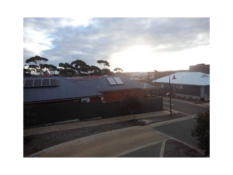 4a Botanic Link, Blakeview SA 5114