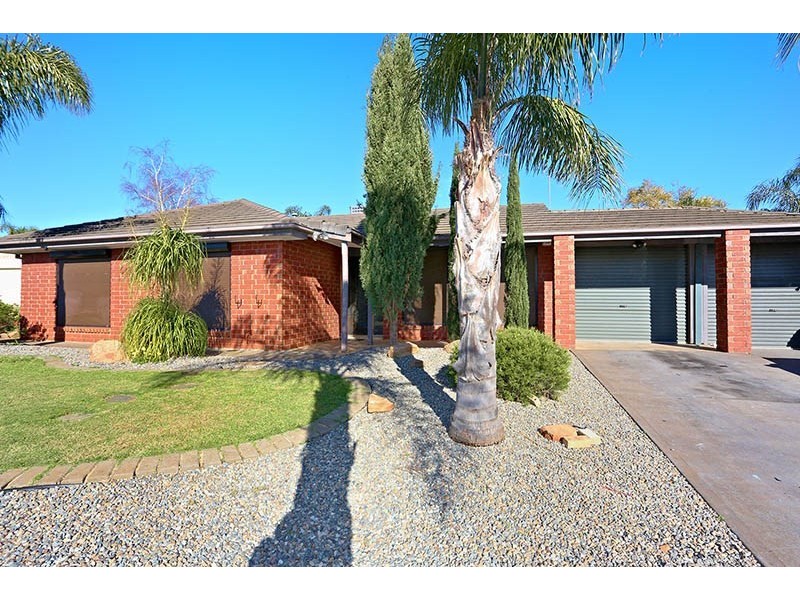 19 Buttercup Grove, Blakeview SA 5114