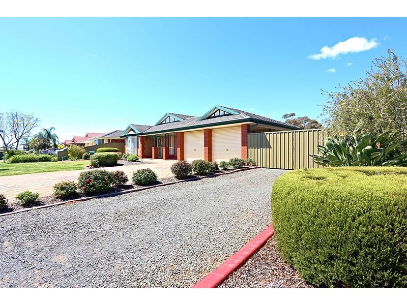 71 Leicester Grove, Andrews Farm SA 5114