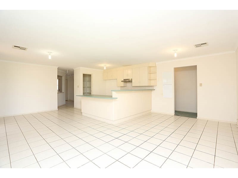 71 Leicester Grove, Andrews Farm SA 5114