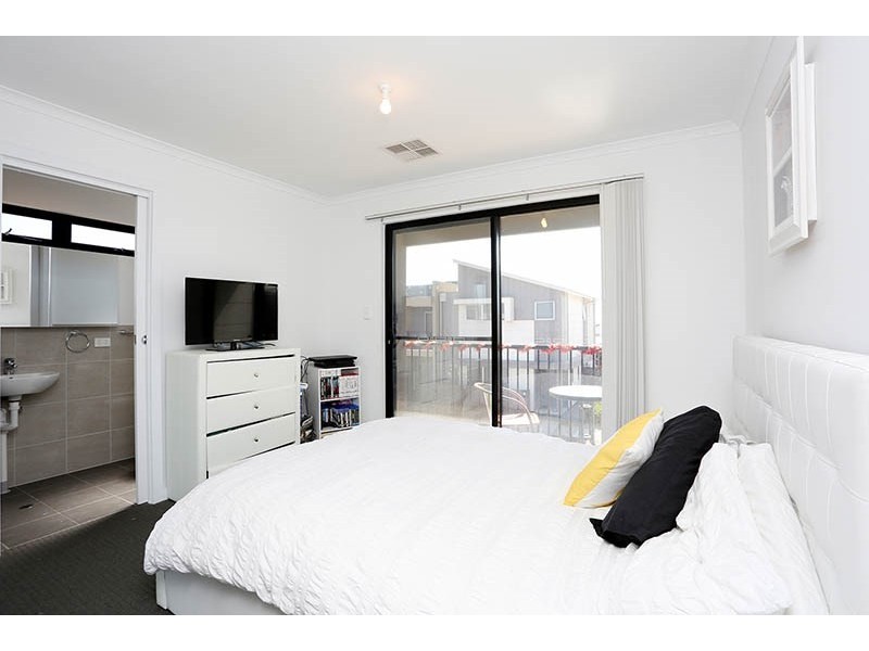 16 Adamson Street, Blakeview SA 5114