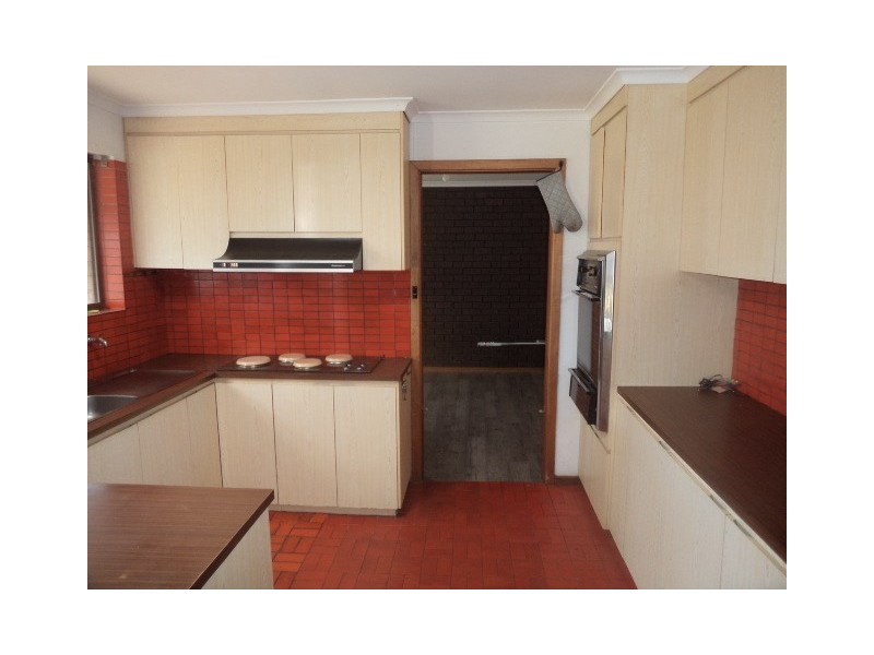 27 Alabar Crescent, Globe Derby Park SA 5110