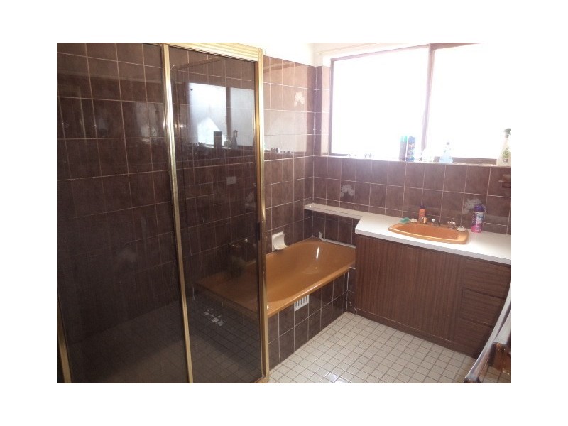 27 Alabar Crescent, Globe Derby Park SA 5110
