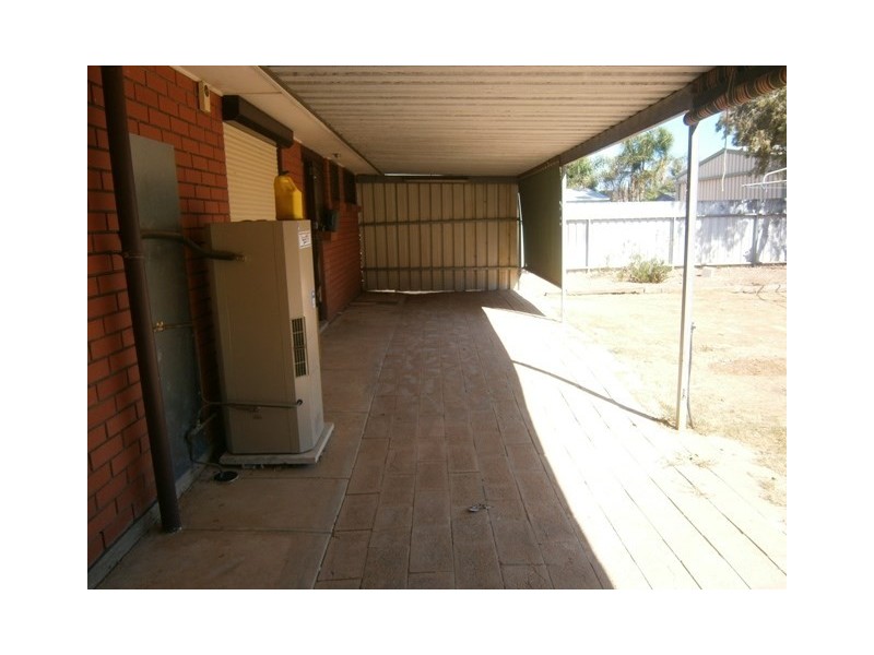 11 Alan Crescent, Burton SA 5110