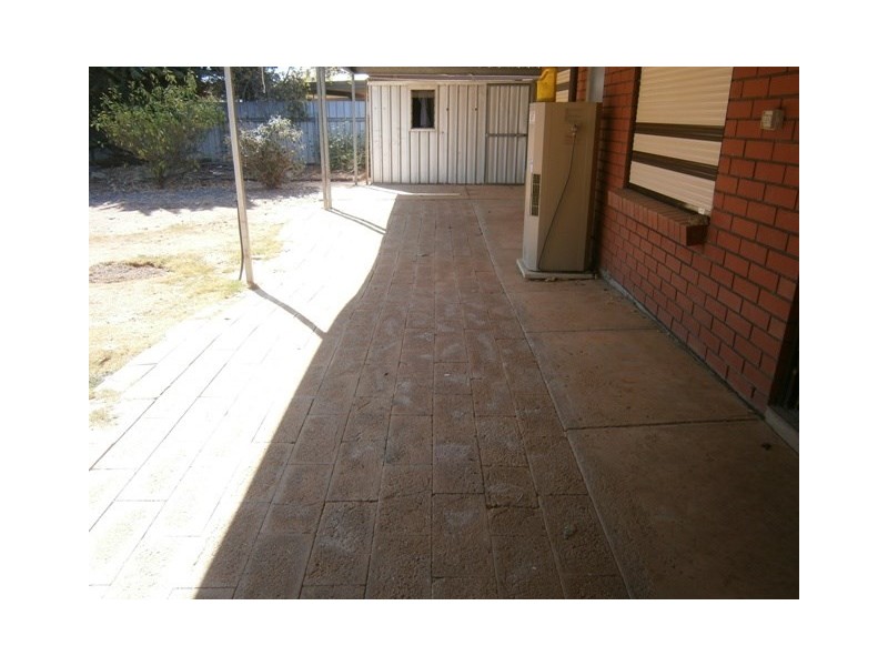 11 Alan Crescent, Burton SA 5110