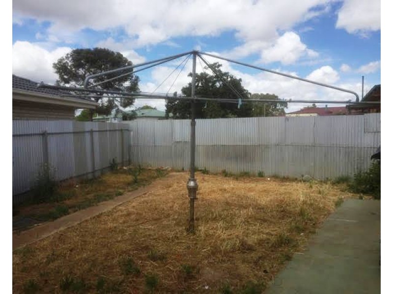 1 Secombe Street, Elizabeth Grove SA 5112