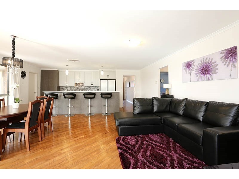 6 Hannah Road, Munno Para West SA 5115