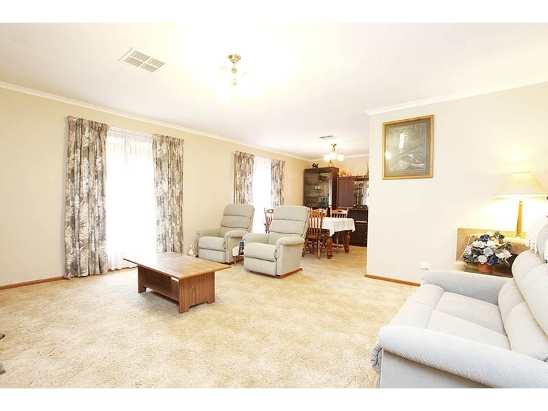 8 Spencer Street, Macdonald Park SA 5121