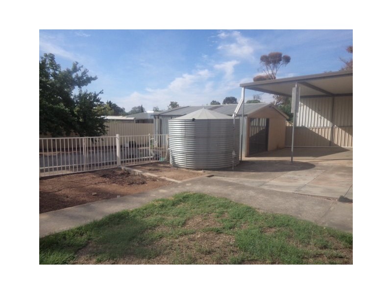 11 Woodlands Road, Elizabeth Downs SA 5113