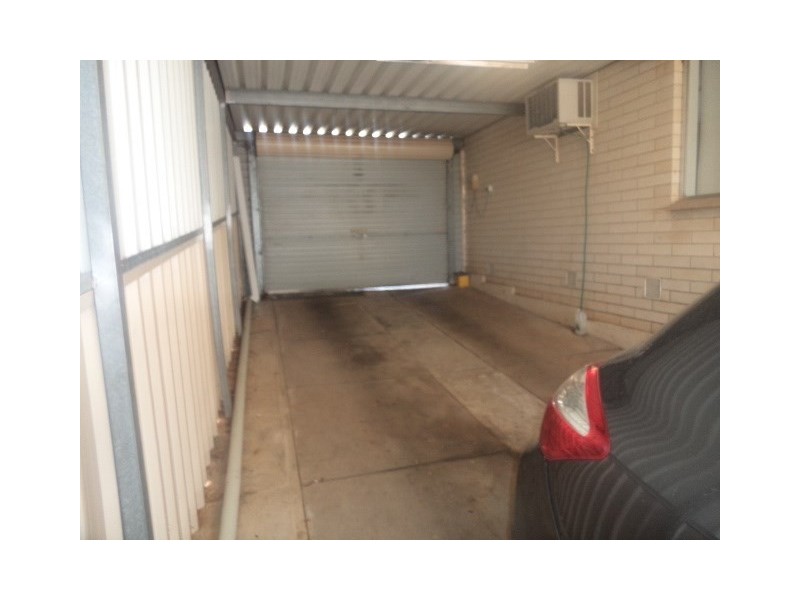 11 Woodlands Road, Elizabeth Downs SA 5113